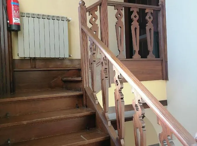 Camelia Γκιμαράες